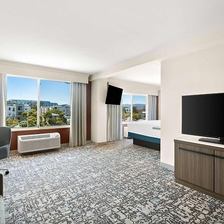 Hilton Garden Inn San Mateo Eksteriør billede