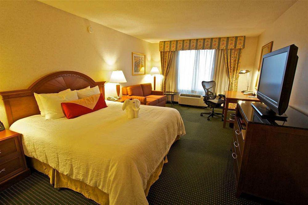 Hilton Garden Inn San Mateo Eksteriør billede