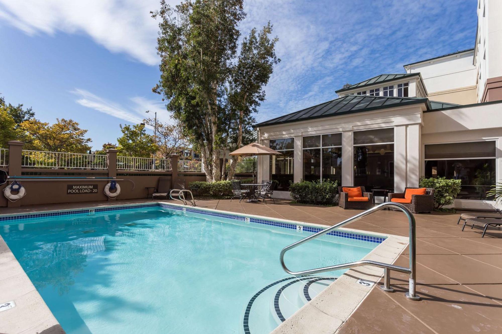 Hilton Garden Inn San Mateo Eksteriør billede