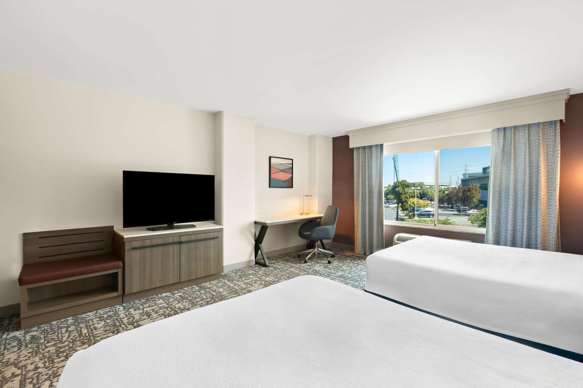 Hilton Garden Inn San Mateo Eksteriør billede